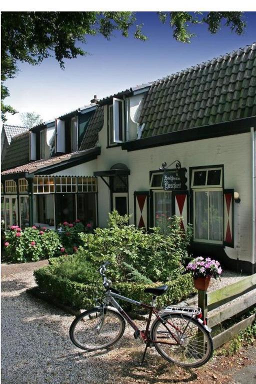 Hotel Boschlust Bergen Exteriör bild